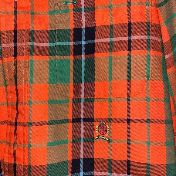 NWOT, Tommy Hilfiger Shirt, Size S - Picture 3 of 6